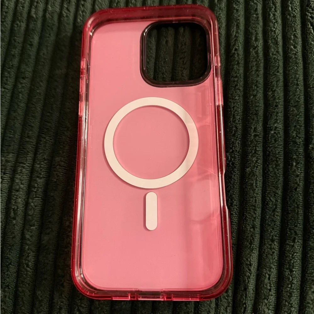 Casetify Red and White Gingham Heart iPhone 16 Pro Max Case